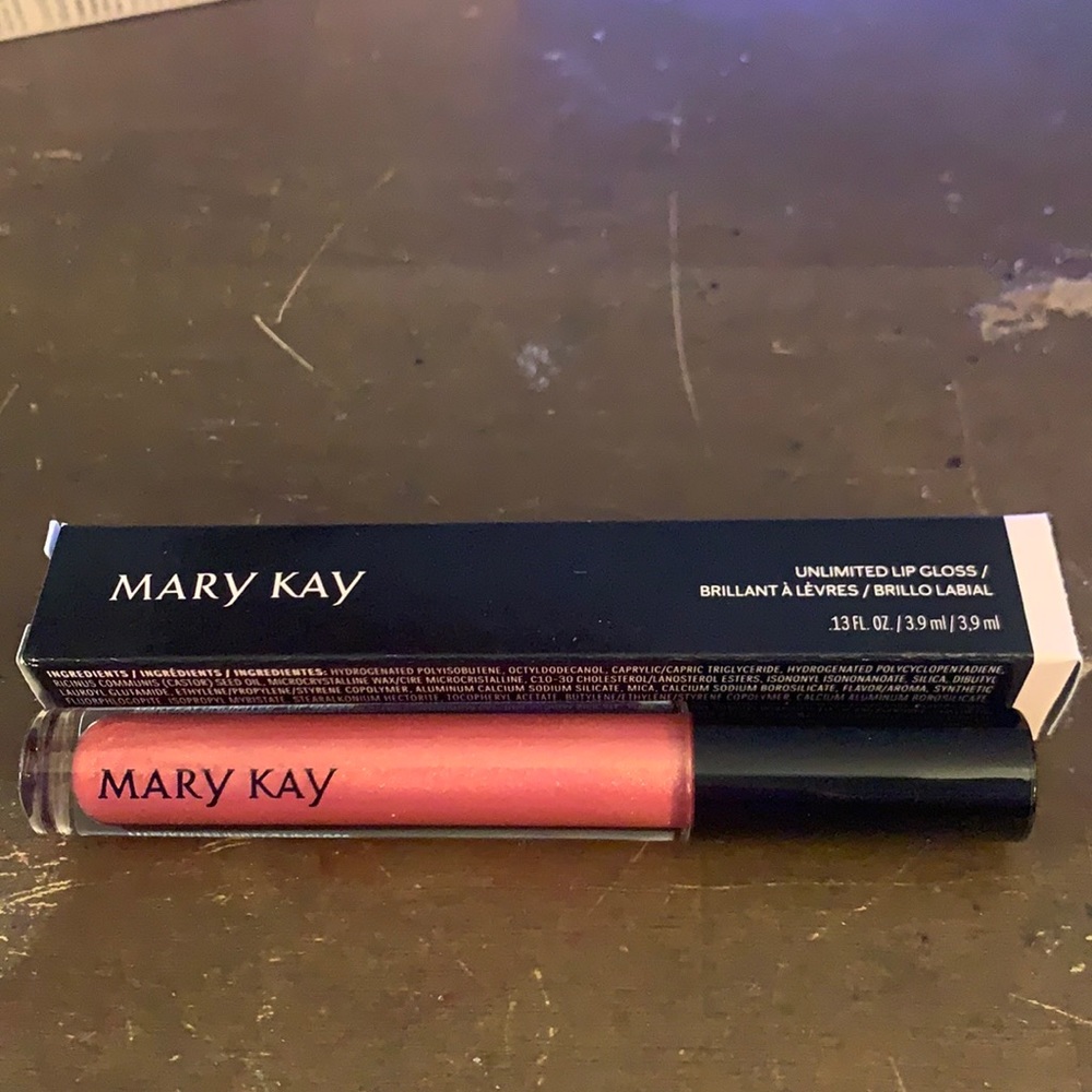 NEW Mary Kay Fancy Nancy Pink Lip Gloss